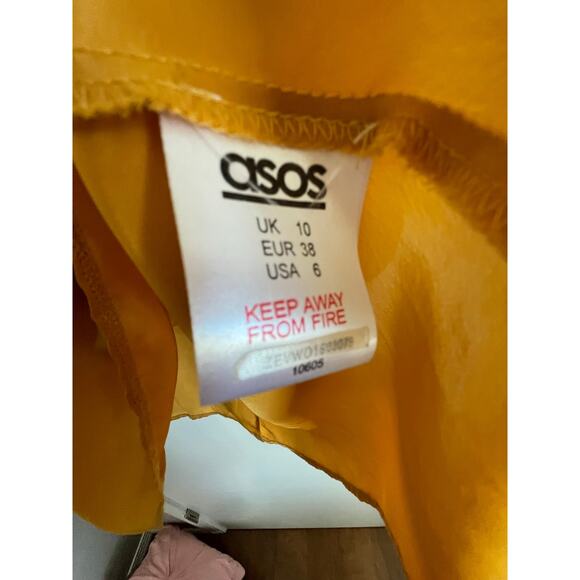 asos yellow sleeveless mini dress casual solid pleated lightweight  size 6 - Picture 5 of 6